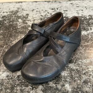 Wolky Black Leather Flats